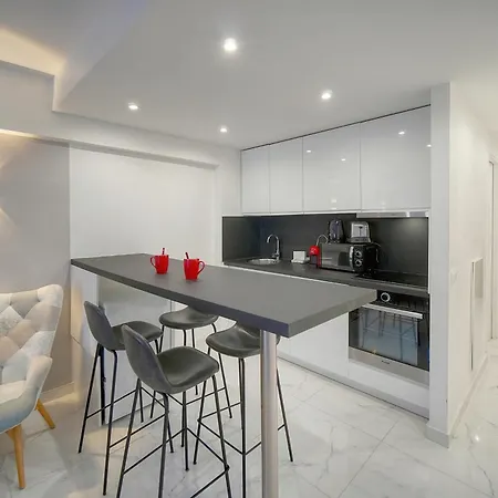 Apartamento Frgk Victoria 4 1br Terrace, Ac & Ultra-fast Wi-fi