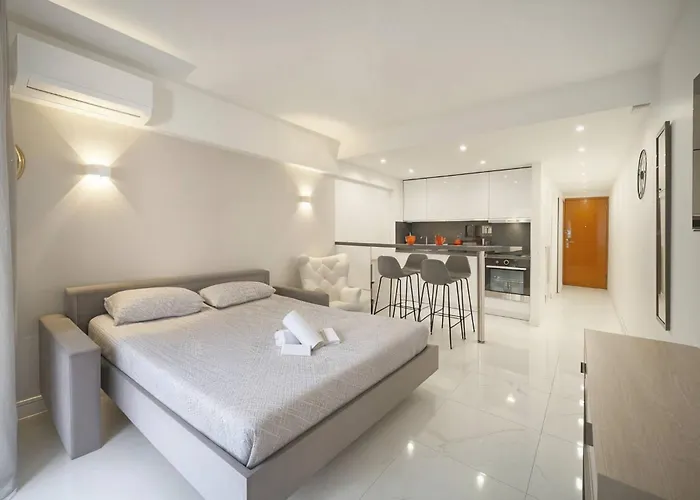 Daire Frgk Victoria 4 1br Terrace, Ac & Ultra-fast Wi-fi *