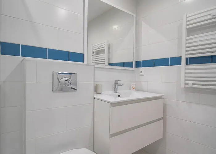 Frgk Victoria 4 1br Terrace, Ac & Ultra-fast Wi-fi