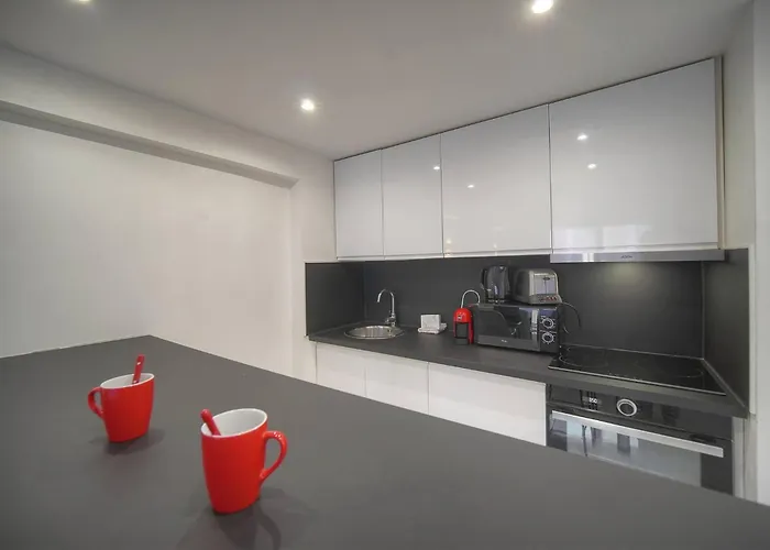 Daire Frgk Victoria 4 1br Terrace, Ac & Ultra-fast Wi-fi