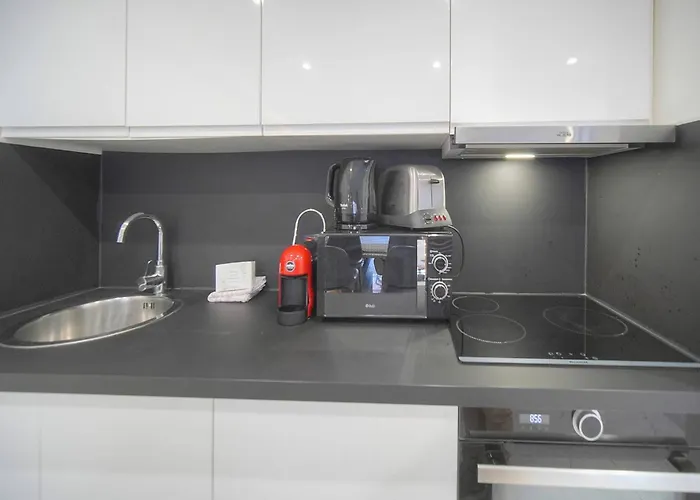 Daire Frgk Victoria 4 1br Terrace, Ac & Ultra-fast Wi-fi *