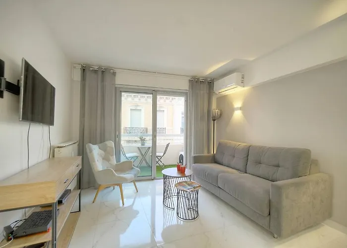 Daire Frgk Victoria 4 1br Terrace, Ac & Ultra-fast Wi-fi