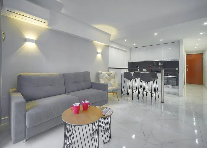 Frgk Victoria 4 1br Terrace, Ac & Ultra-fast Wi-fi *